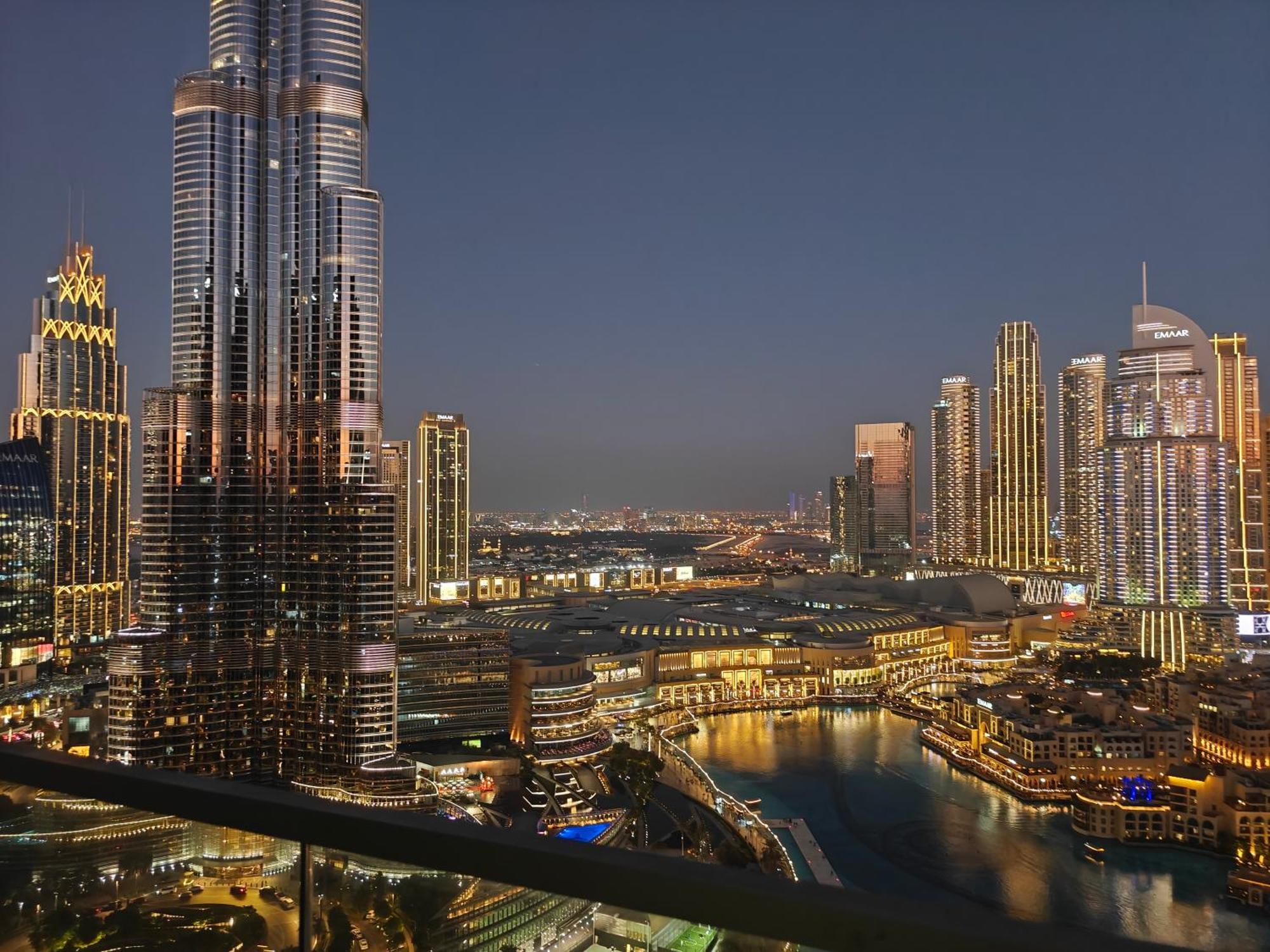 Luxury 2Br Apartment Burj Khalifa & Fountain Views Dubai Exterior foto